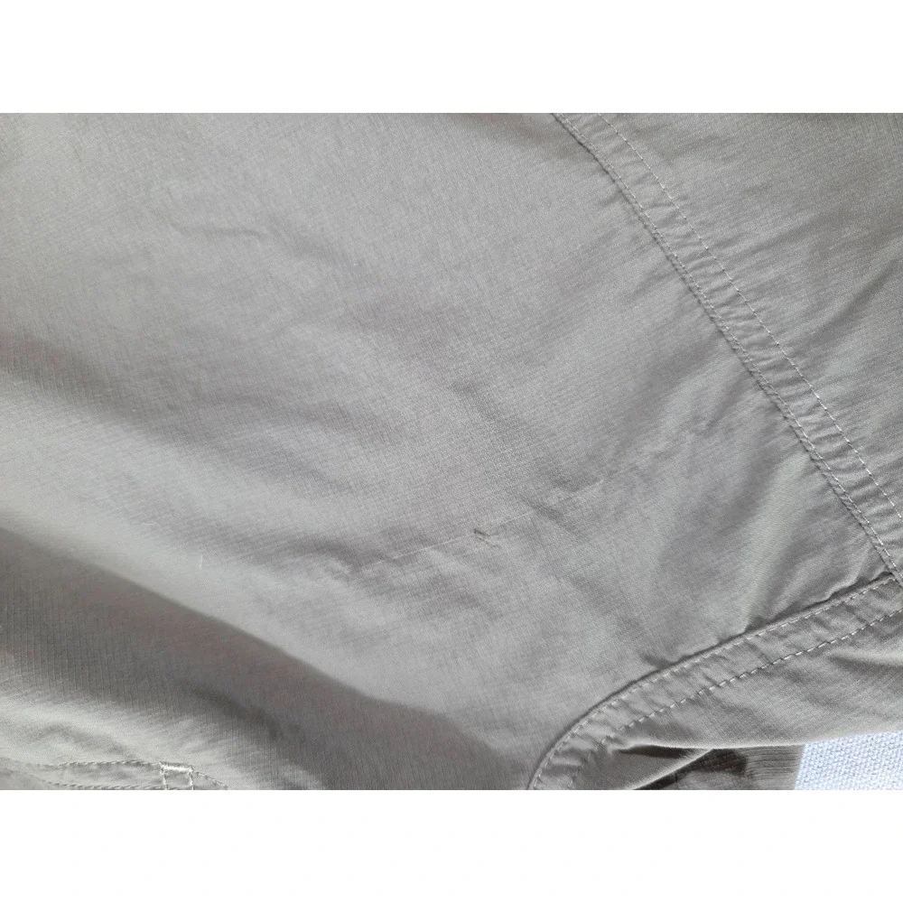 The North Face Shorts Mens Medium Green Bermuda Stretch Outdoor Hiking Utility